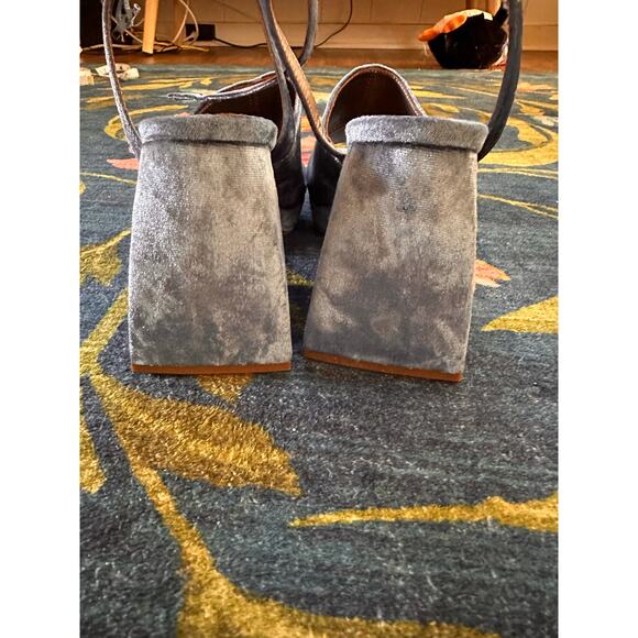 Sam Edelman Miranda Two-Piece Platform Velvet Heels Size 6.5 - Picture 5 of 9